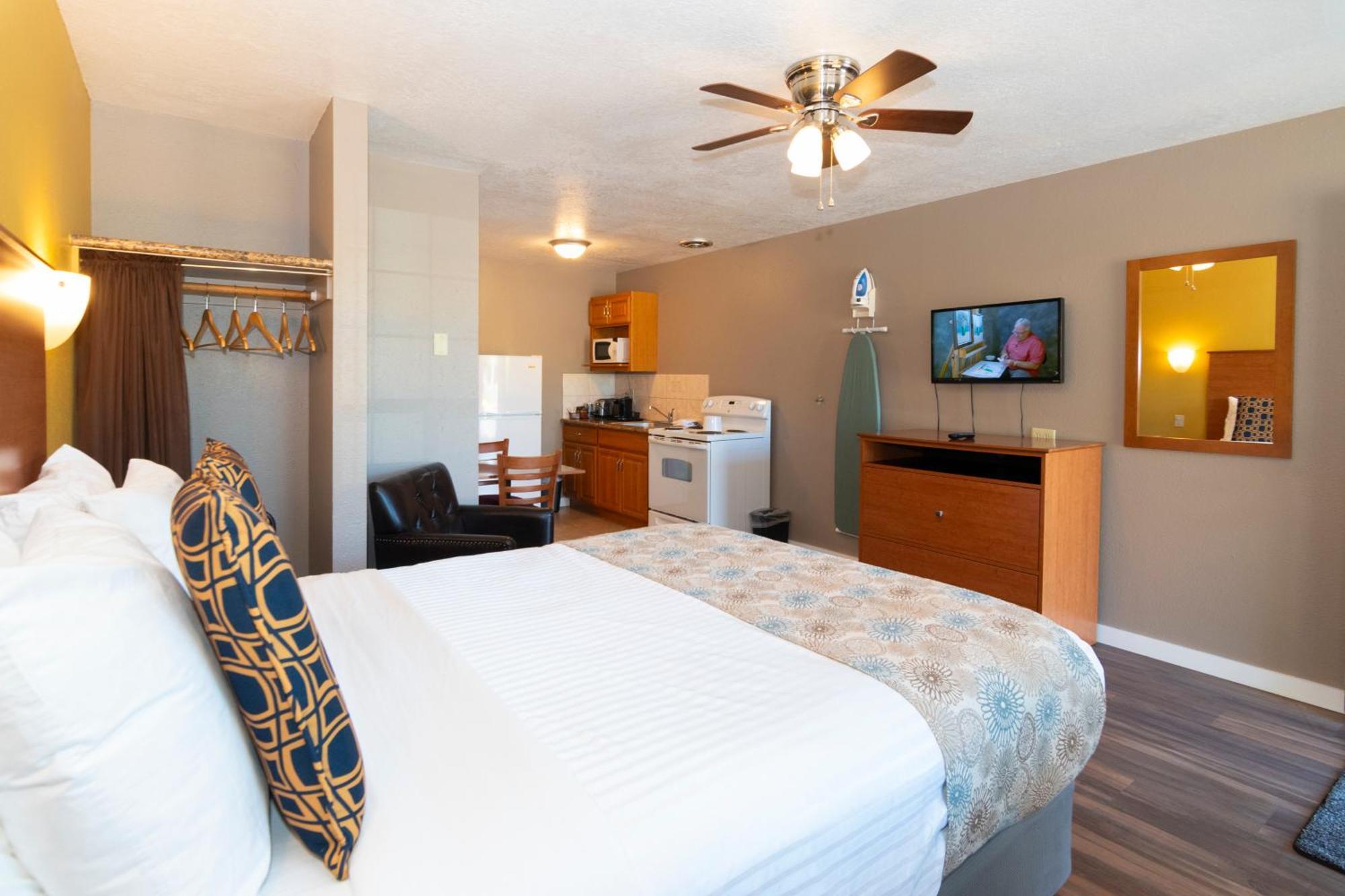 Nordic Inn And Suites Portland Esterno foto