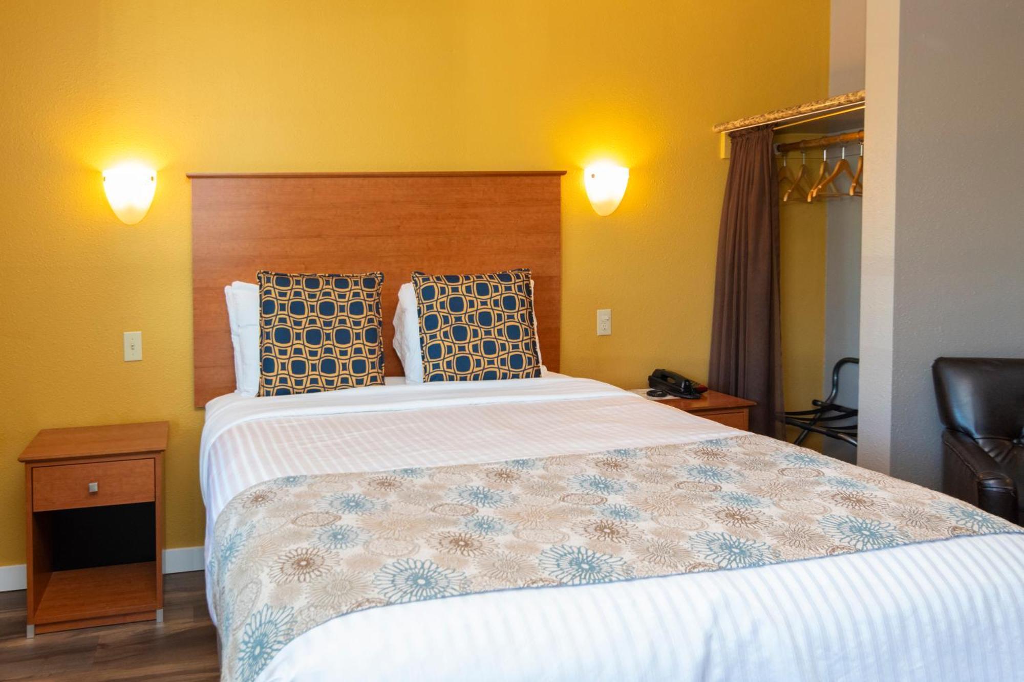 Nordic Inn And Suites Portland Esterno foto