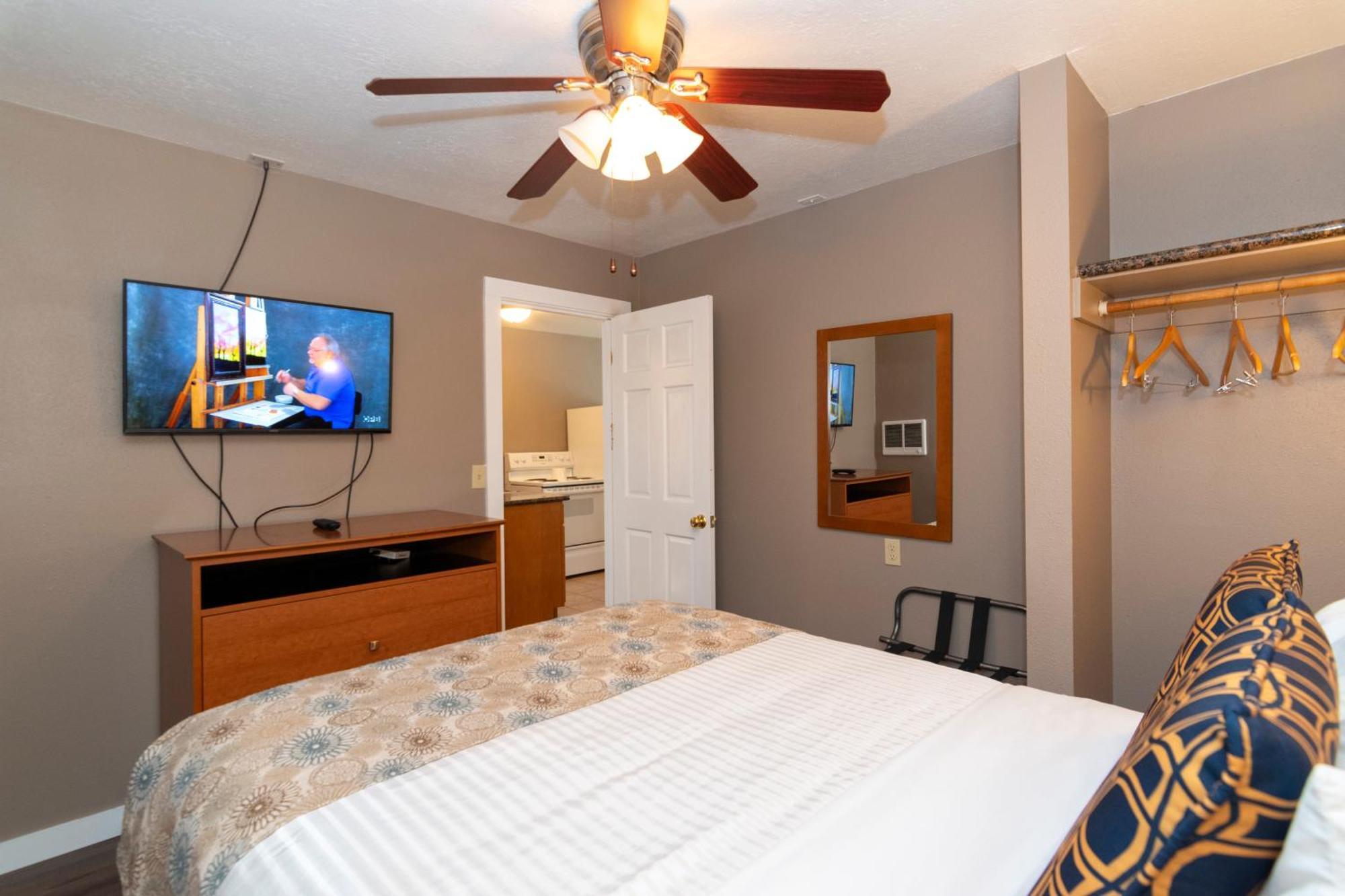 Nordic Inn And Suites Portland Esterno foto
