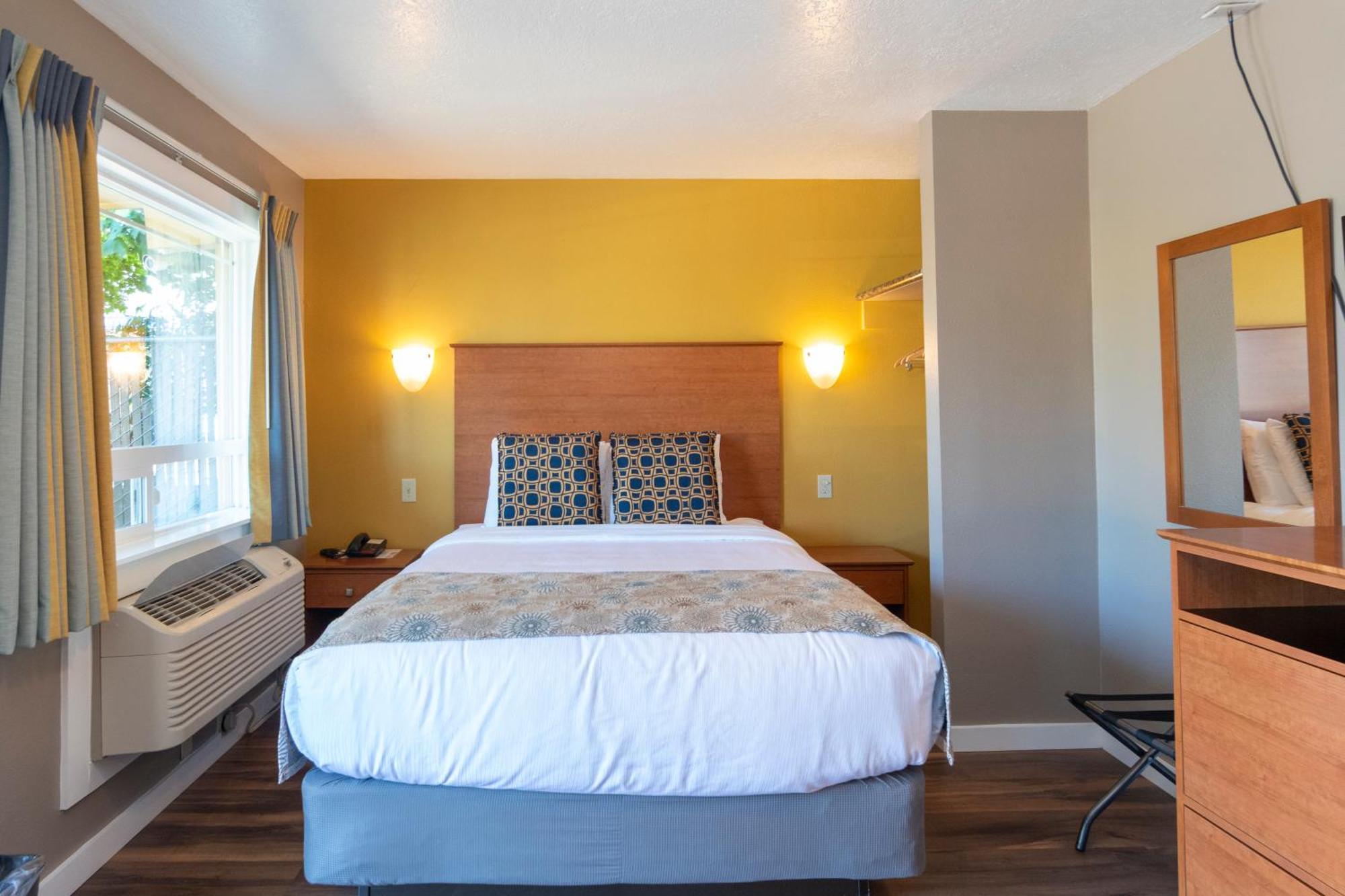 Nordic Inn And Suites Portland Esterno foto