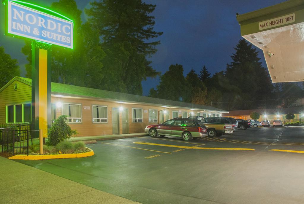 Nordic Inn And Suites Portland Esterno foto