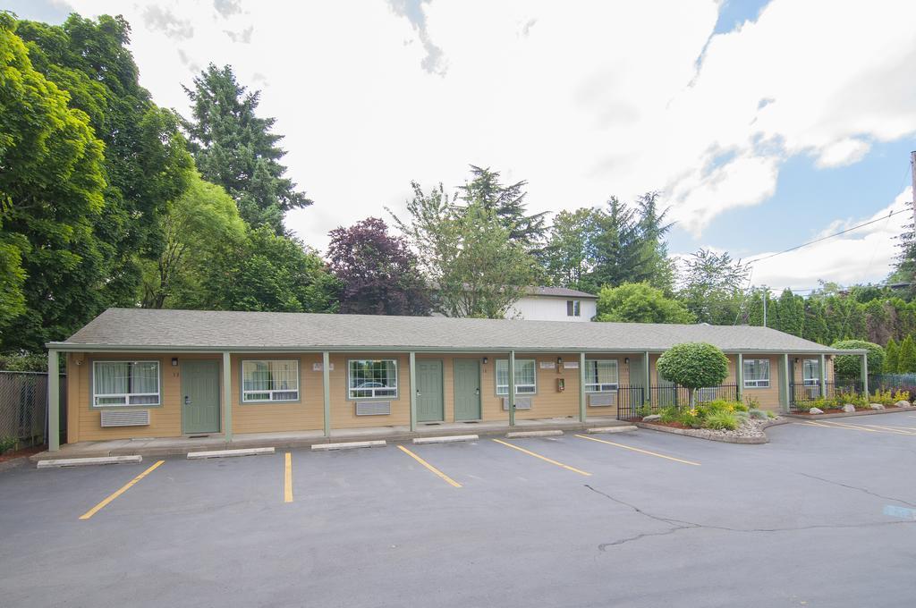 Nordic Inn And Suites Portland Esterno foto